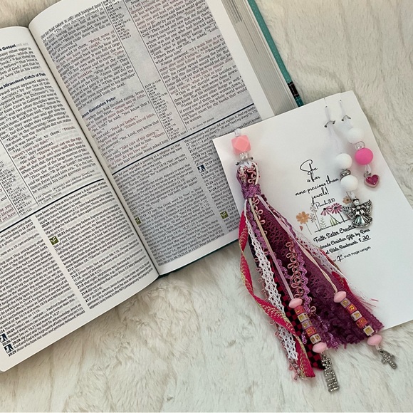 FAITH SISTER CREATIONS HANDMADE TASSEL BIBLE BOOKMARKS UP TO 7” PAGE LENGTH - Picture 9 of 12